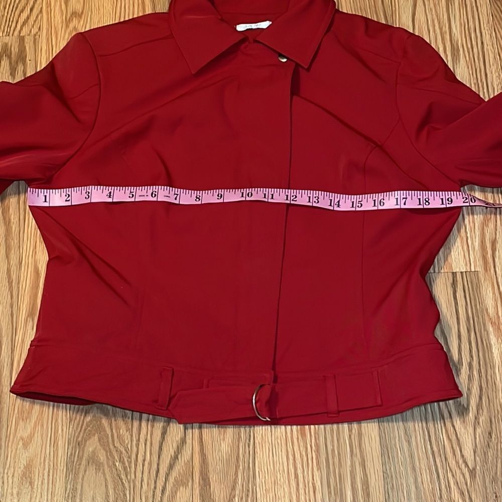 Cach Red Jacket, Medium - image 6